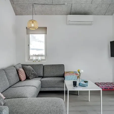 Thalie - 400m From The Sea By Interhome Feriehus