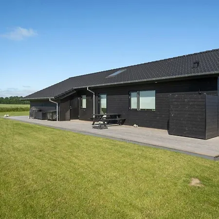 Thalie - 400m From The Sea By Interhome Otterup